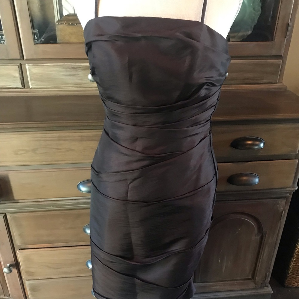 Watters and watters strapless dress